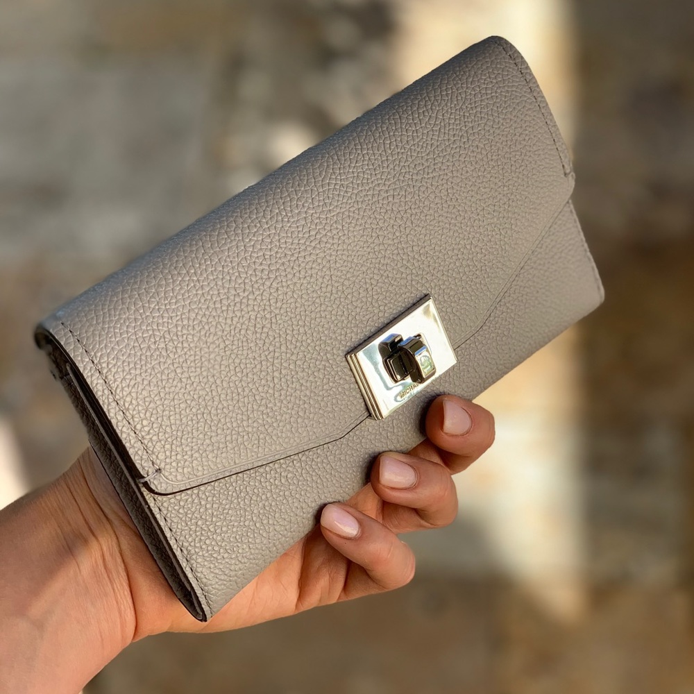 NWT❗️ Michael Kors Wallet Pearl Gray / Silver - Picture 4 of 5